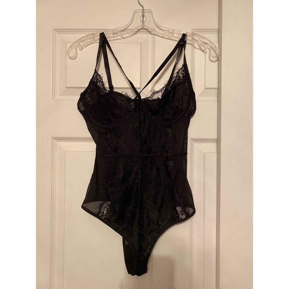 Somebody To Love Lace Teddy - Black